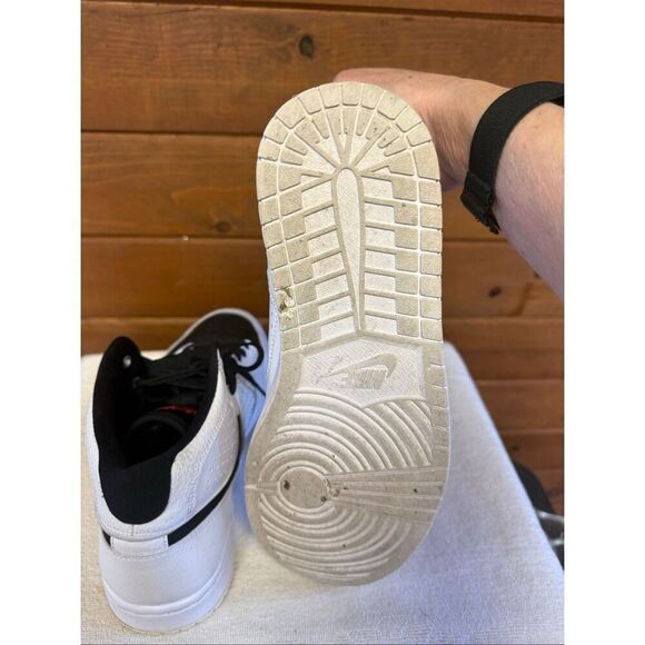Nike Jordan Access basketball shoes in the white, black, gym red AR3762-101 Sz 1